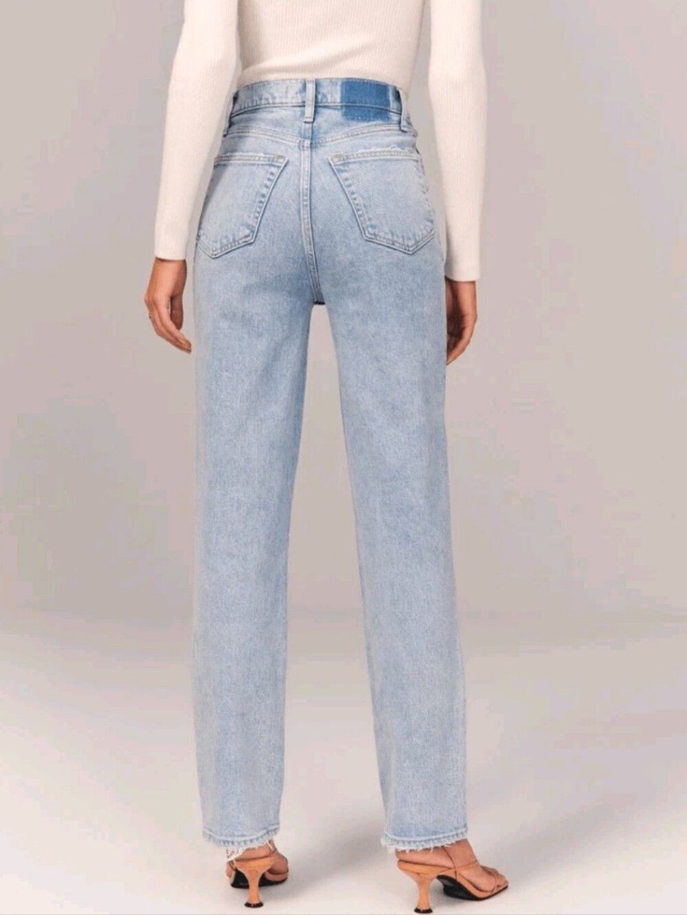 Abercrombie Womens Blue Ultra High Rise 90s Straight Criss Cross Jeans Size 29/8 - Picture 3 of 16